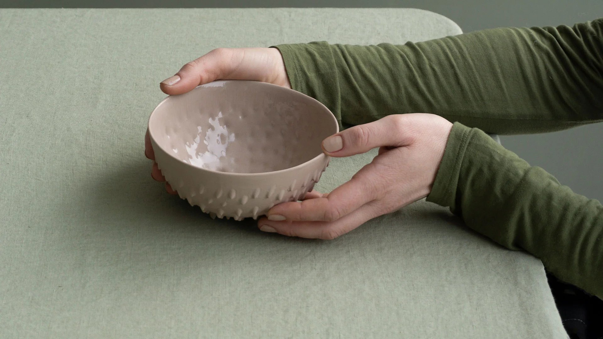 ment® + Under Spiked Bowl, Dusty Pink - Image 2