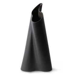 Vindskjev Vase, Soot