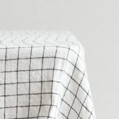 Linduk, White/black Checks 140 x 250 cm
