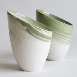 Alternative view of SKRÅ Vase Liten, Marmorert grønn