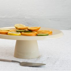 Alternative view of KRUM kakefat, Korn