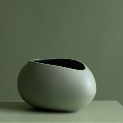 Egg vase