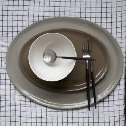 Tableware and sets