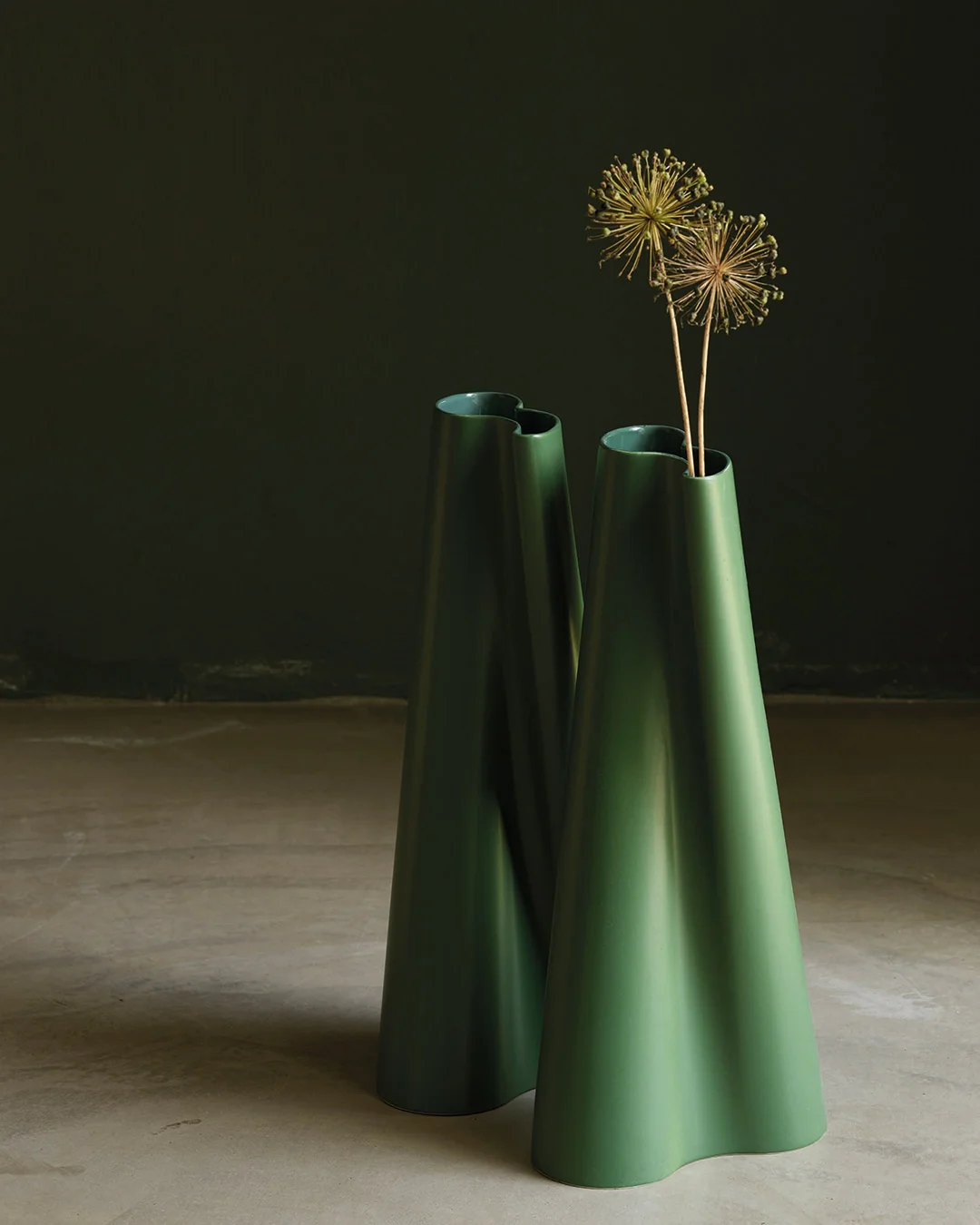 Wave vase, Leaf green - Image 2