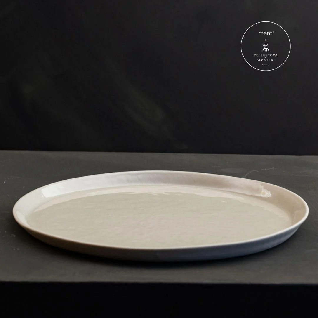 ment® + Slakteriet WILT main course, Straw