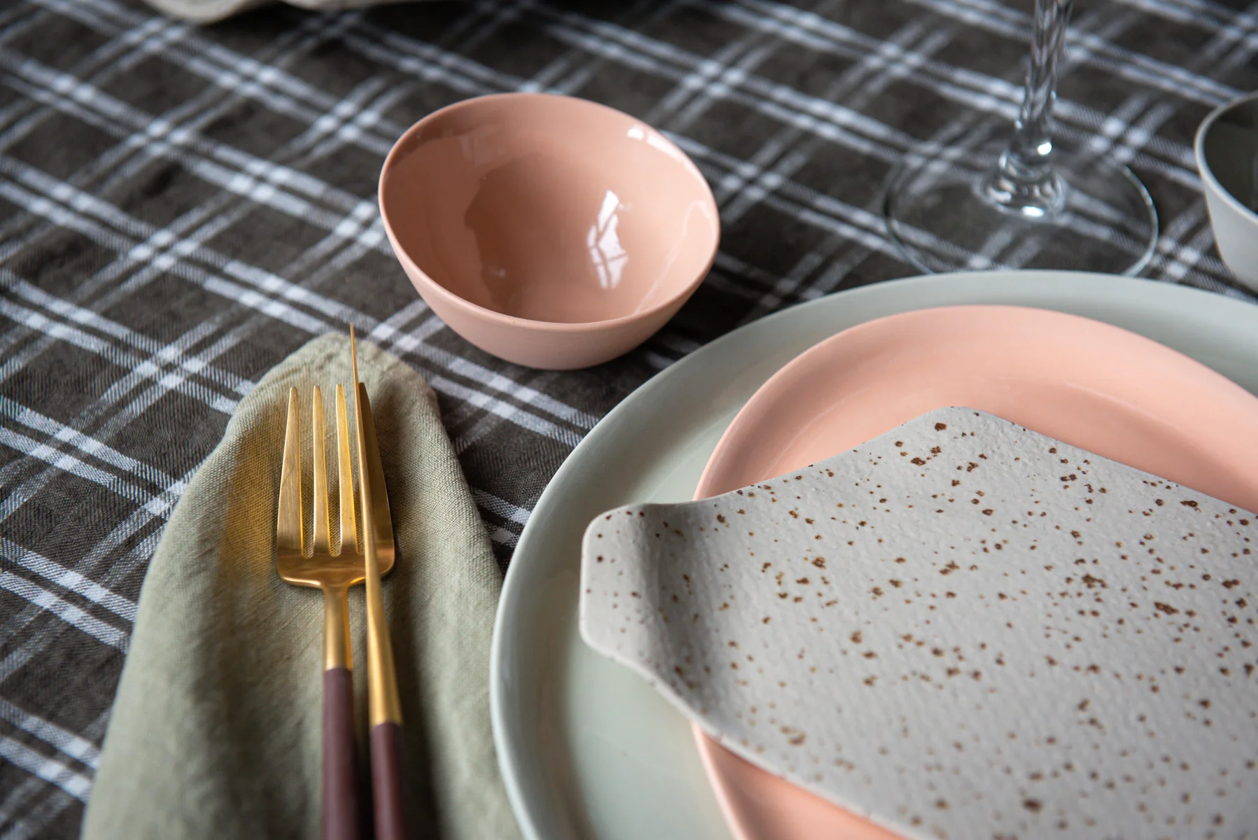 Dinnerware, Dawn - Image 3