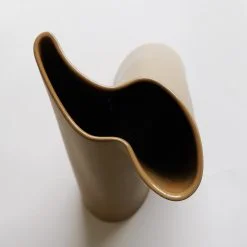 Alternative view of Bølgevase Liten, Kanel