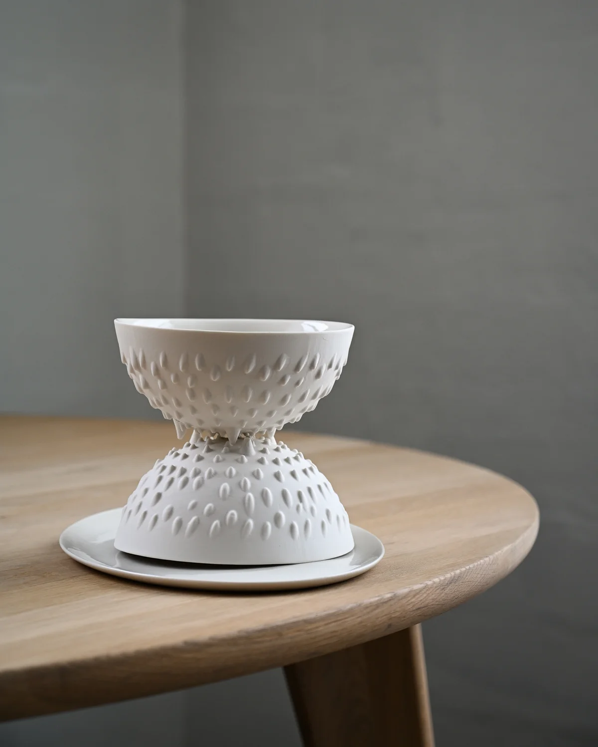 ment® + Under Spiked Bowl, White - Image 4